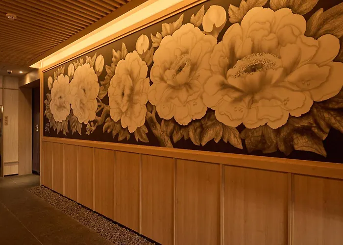 Hoshikage Hotel *